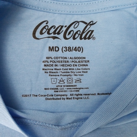 Coca- Cola Licensed Coke Merch T-Shirt Soda - Picture 4 of 6